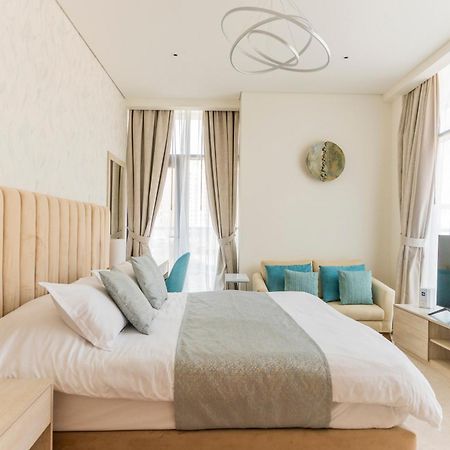Studio With Private Beach Access At Palm Jumeirah Dubai Ngoại thất bức ảnh