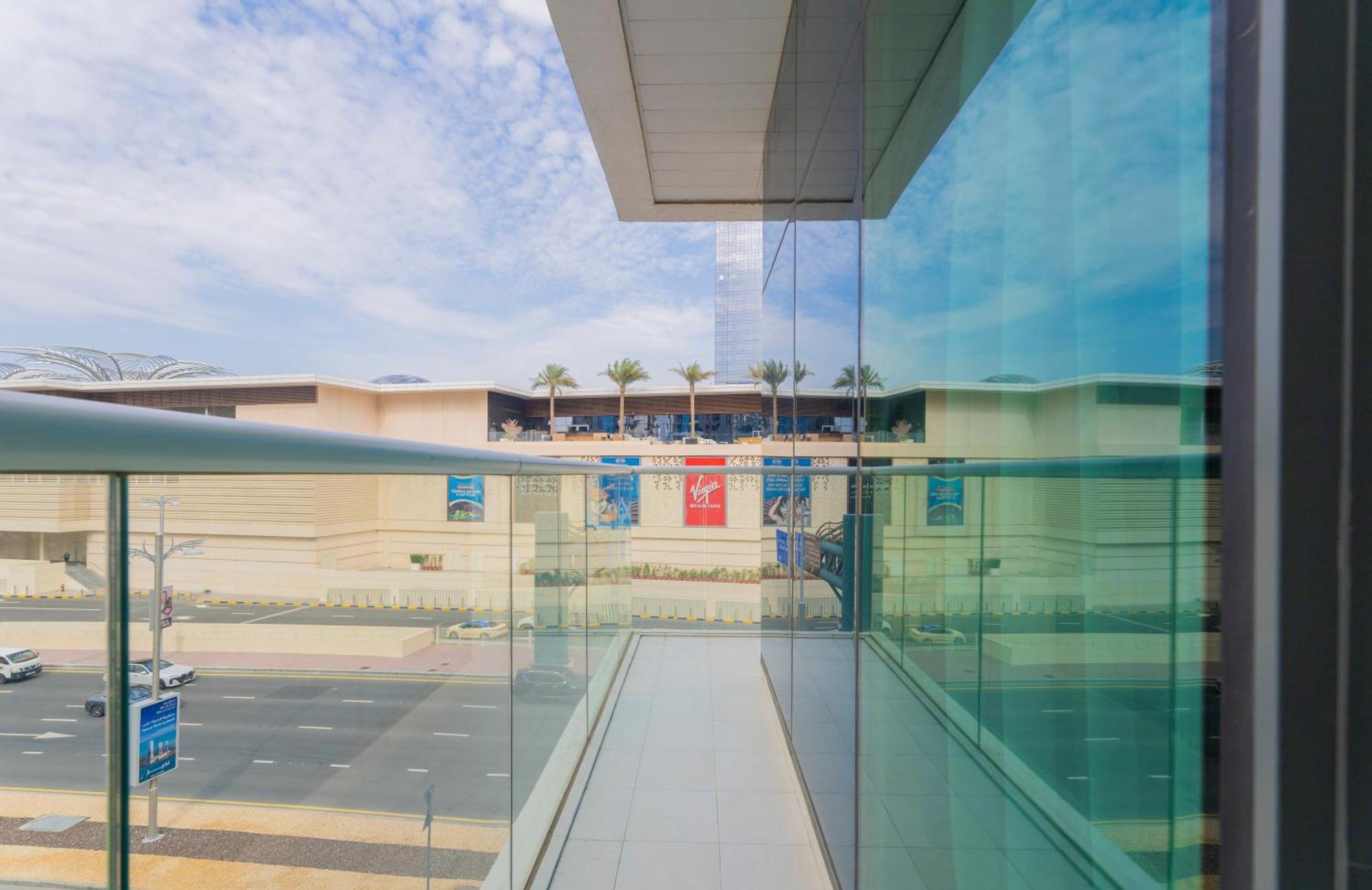 Studio With Private Beach Access At Palm Jumeirah Dubai Ngoại thất bức ảnh