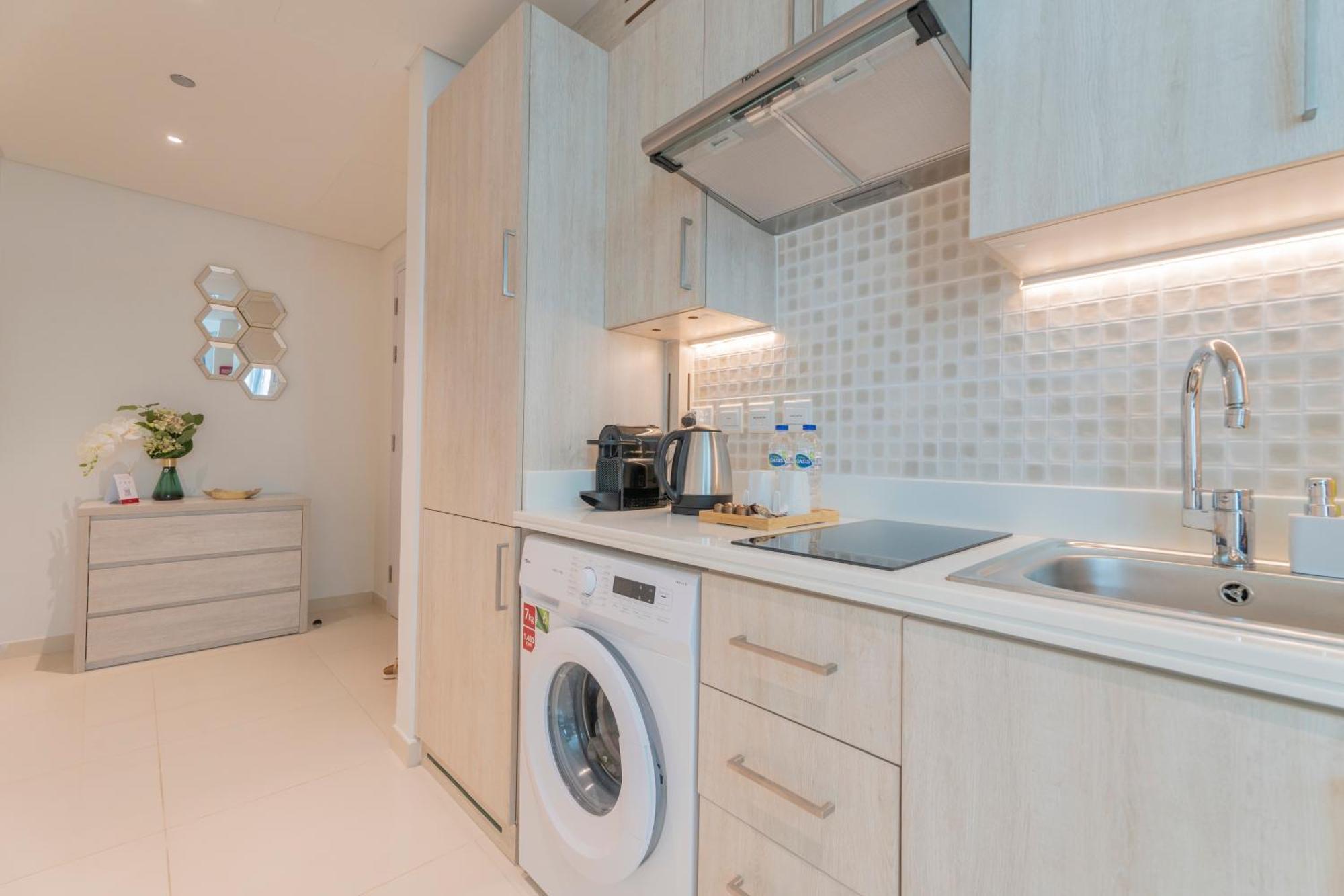 Studio With Private Beach Access At Palm Jumeirah Dubai Ngoại thất bức ảnh